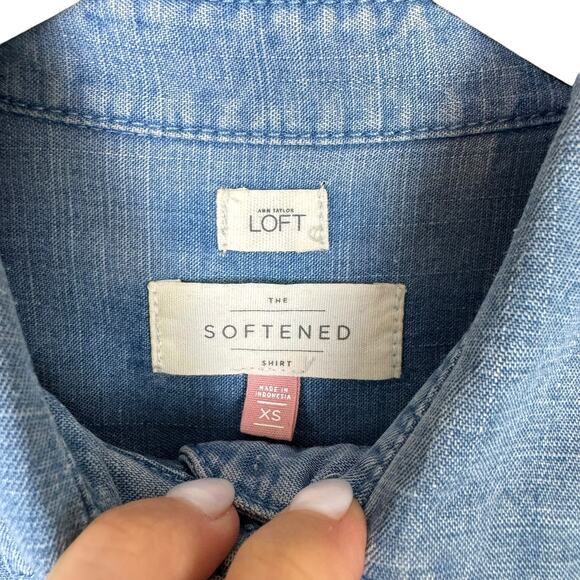 Ann Taylor LOFT Chambray Blue Softened Long Sleeve Relaxed Popover Tunic Shirt - Picture 11 of 12